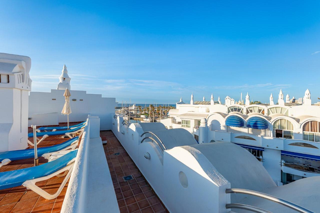Atico Puerto Marina First Island With Sea Views And Rooftop Pool Беналмадена Екстериор снимка